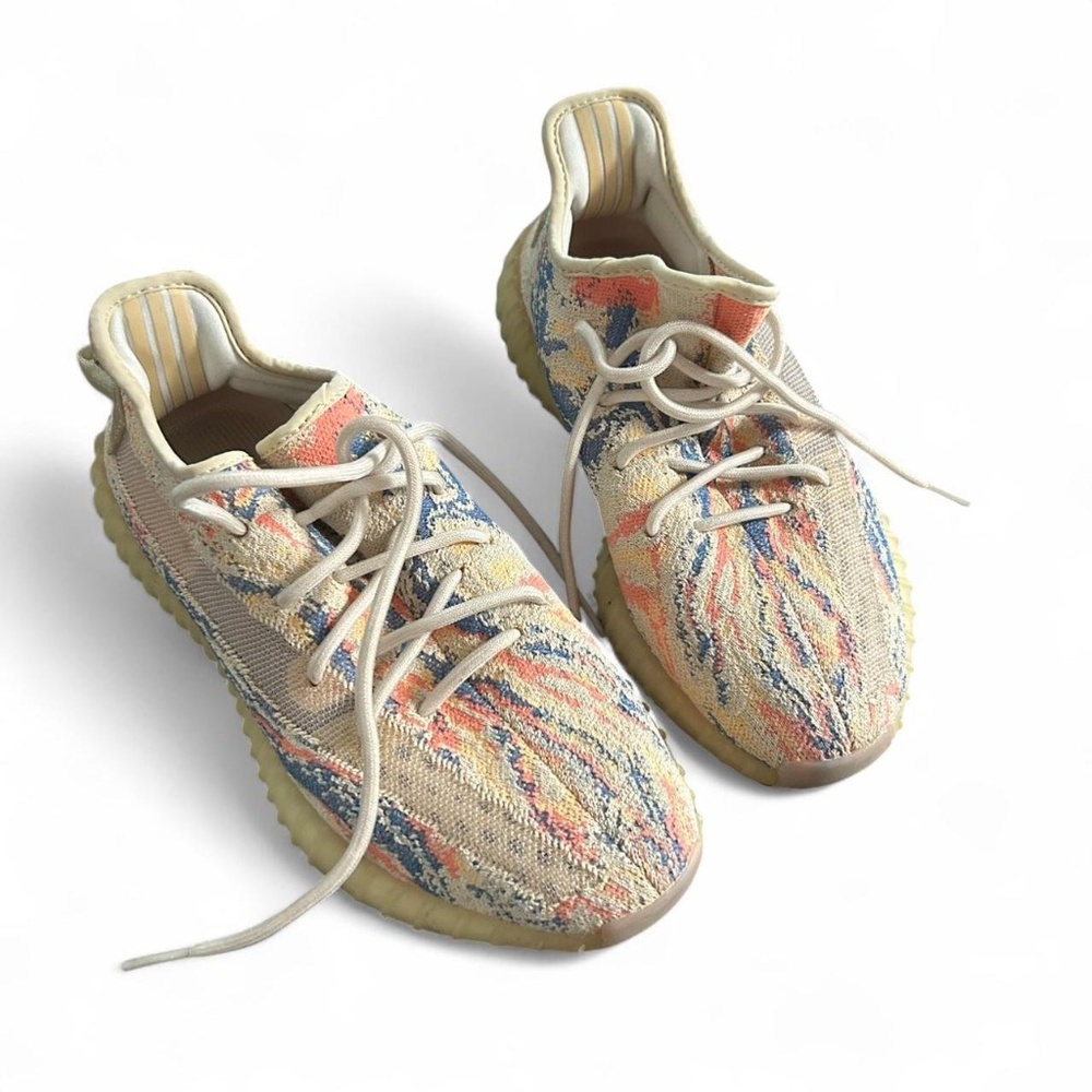 Adidas Yeezy Boost 350 V2 sneaker in the "MX Oat" colorway   Size 8